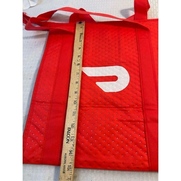 DoorDash insulated red delivery bag 13"x15" - Picture 4 of 5